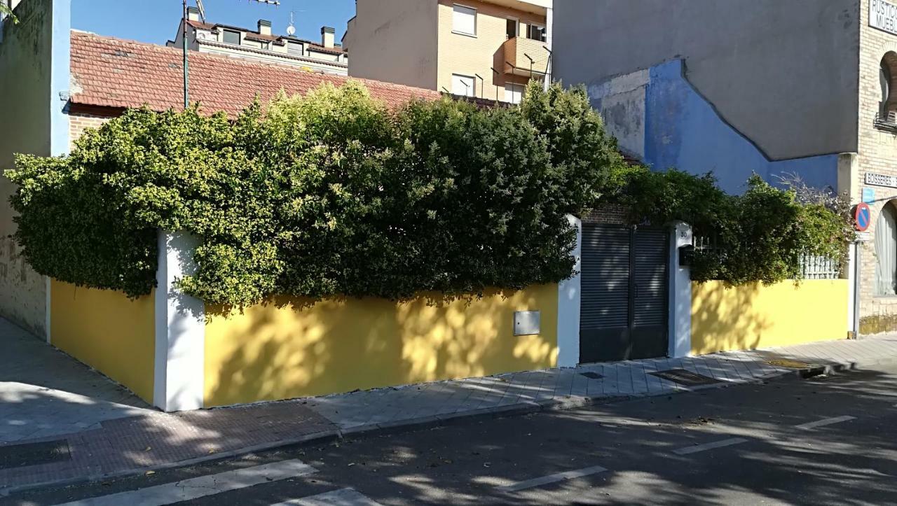 Villa "Luna De Segovia" Leganés Exterior foto